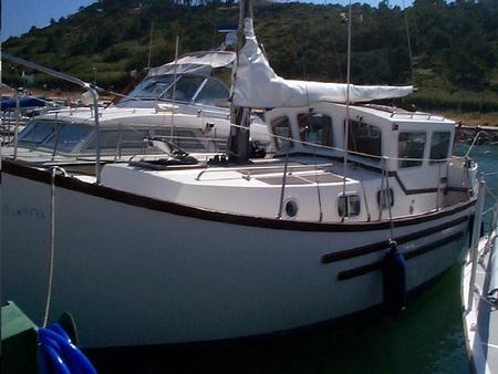 Colvic Watson motor sailor